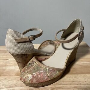 Apt 9 Floral Cork Wedge Heels Ankle Strap Womens Size 8.5 Medium Mimosa Floral